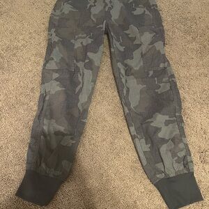 PrAna Camo Sky Canyon Jogger size 2